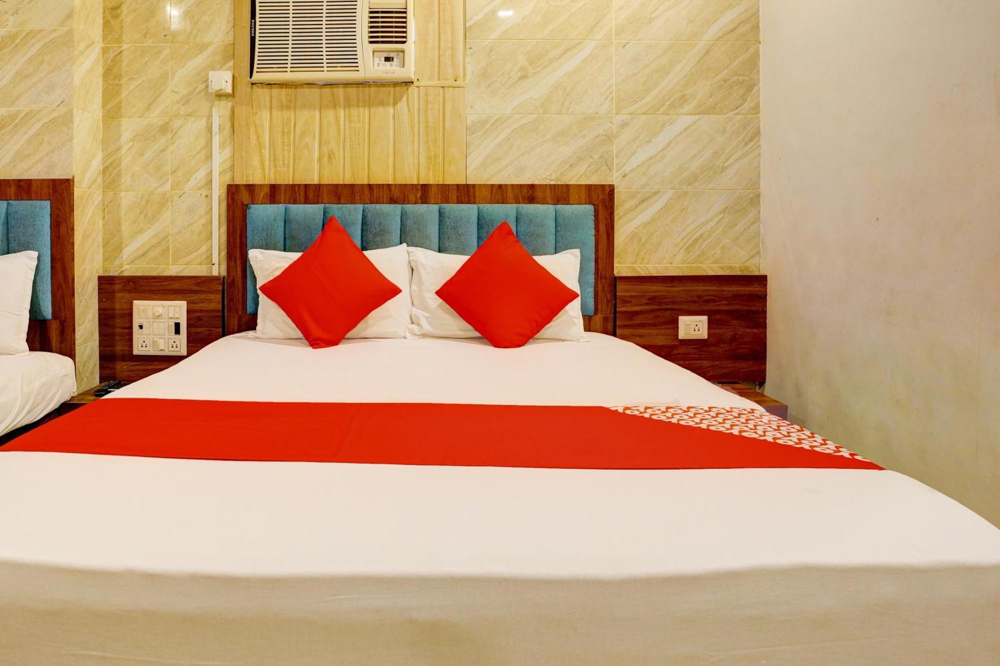 Hotel Aga Begs มุมไบ ภายนอก รูปภาพ